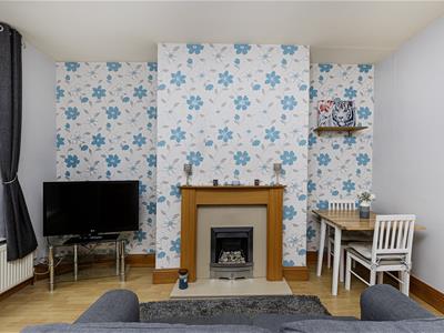 Picture 7